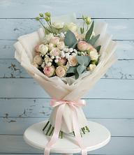 Букет цветов из:  Розы и Лизиантусы в Ащерино