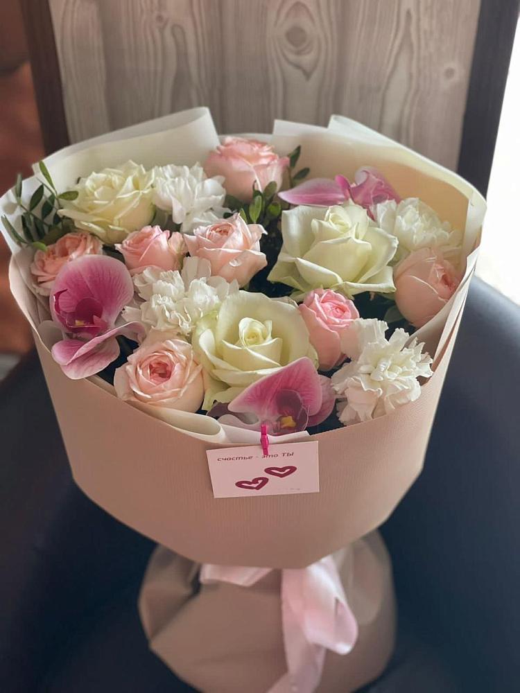 Букет цветов из: Орхидеи, Розы и Гвоздики в Ащерино