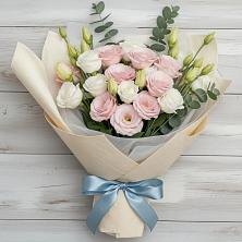 Букет цветов из:  Лизиантусы в Ащерино