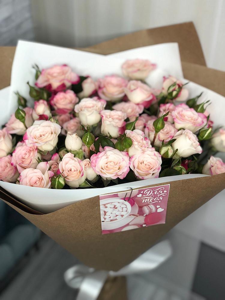 Букет цветов из: Розы в Ащерино