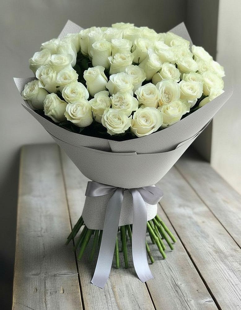 Букет 35 Белых роз в Ащерино