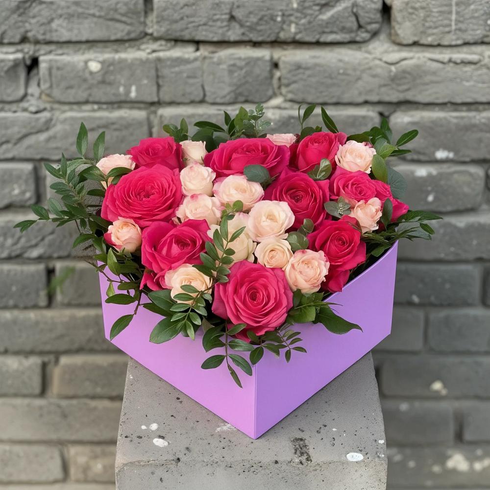 Цветочная композиция из Розы в коробке в Ащерино