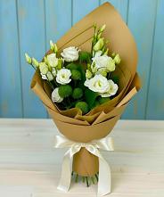 Букет цветов из:  Хризантемы и Лизиантусы в Ащерино