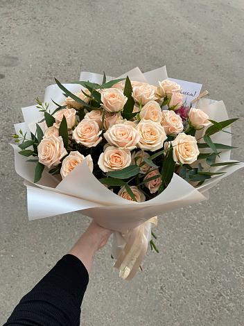 Букет Кремовые розы Латте в Ащерино
