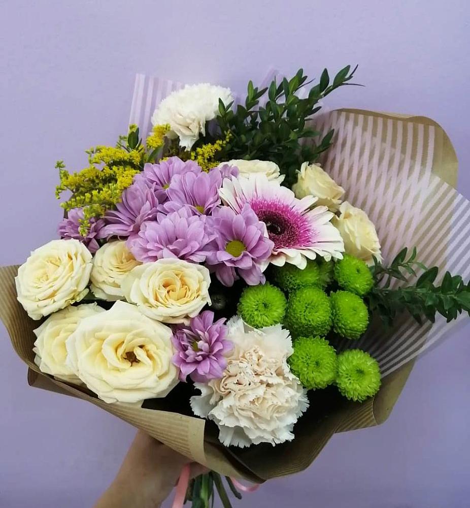 Букет цветов из: Хризантемы, Розы, Гвоздики и Герберы в Ащерино