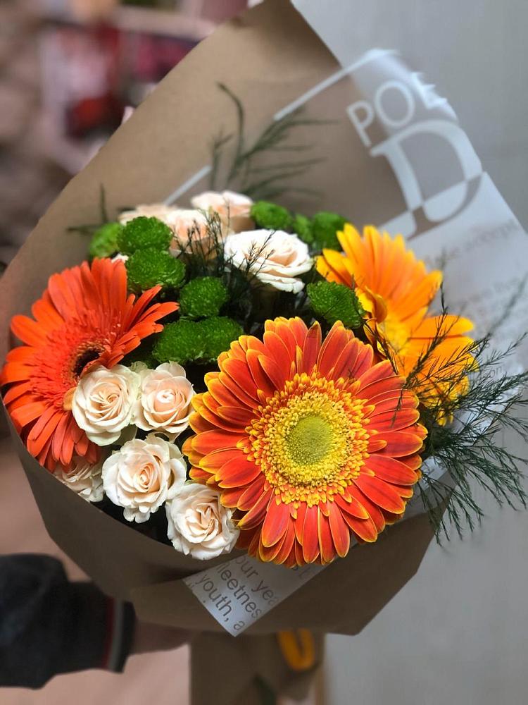 Букет цветов из: Герберы, Хризантемы и Розы в Ащерино