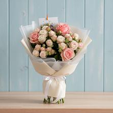 Букет цветов из:  Розы в Ащерино